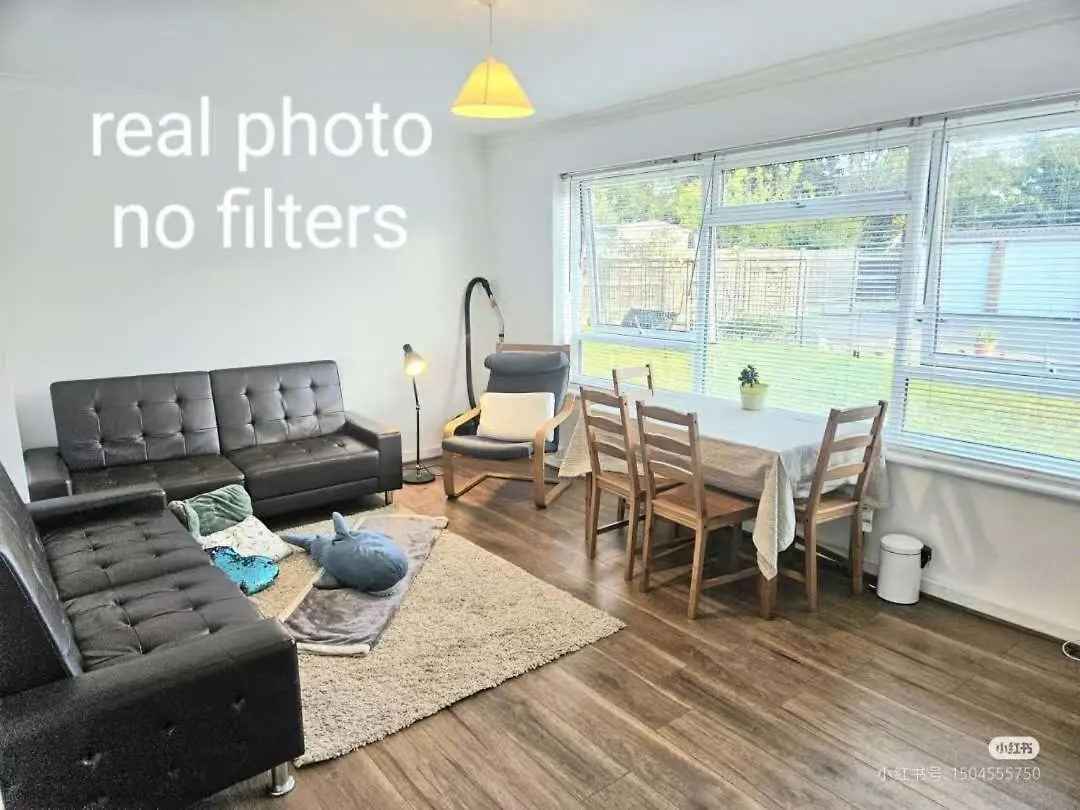 Heathrow Airport Pick Up-Paid Uxbridge Cozy Shared Home Near Brunel University London